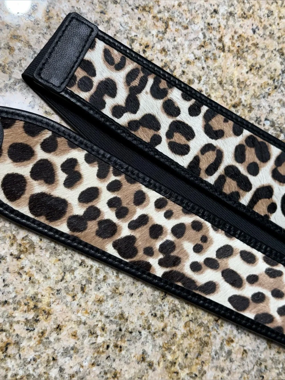 Chico’s Leopard Print Leather Belt with Silver Link Hardware NWOT Adjustable